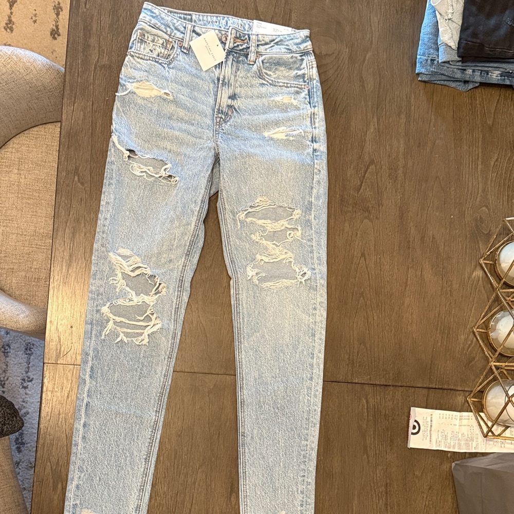 American Eagle Mom Jeans